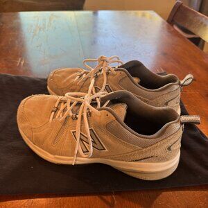 New Balance 608 Suede Trainer Sneakers Tan / Grey